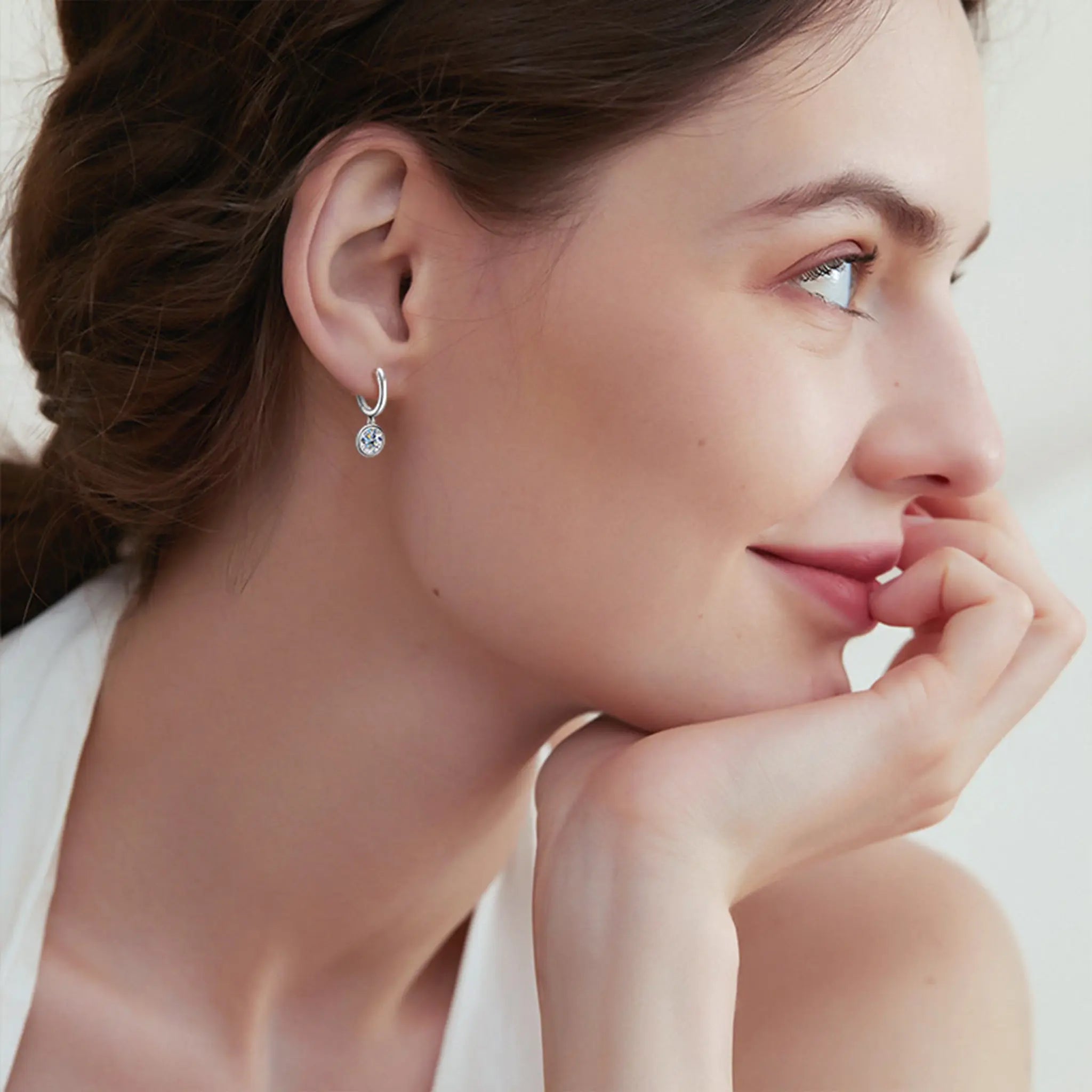Glow moissanite earrings STELATIDE