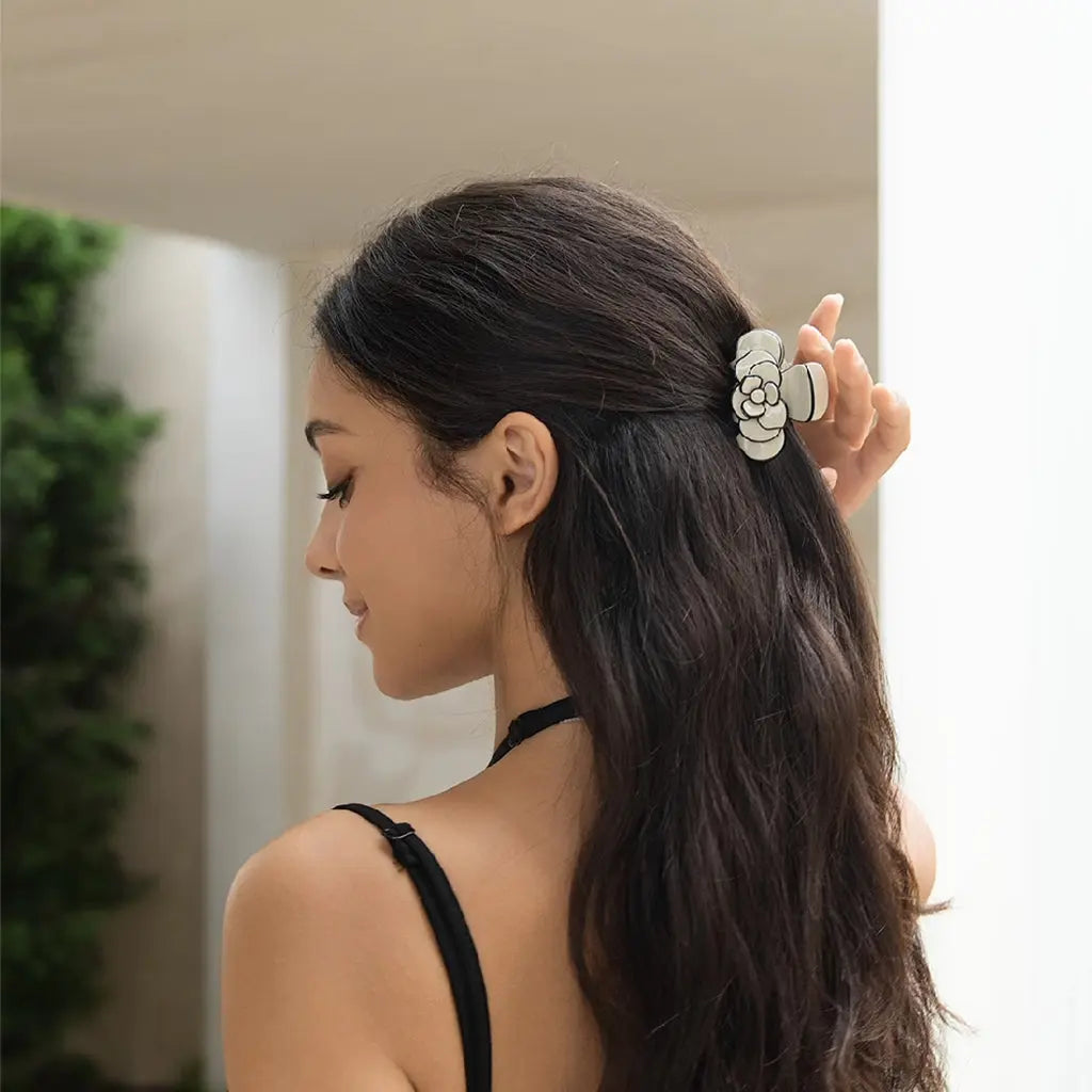 Artistic Charm Camellia Hair Clip STELATIDE