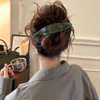 Duck-Bill Acetate Hairpin STELATIDE