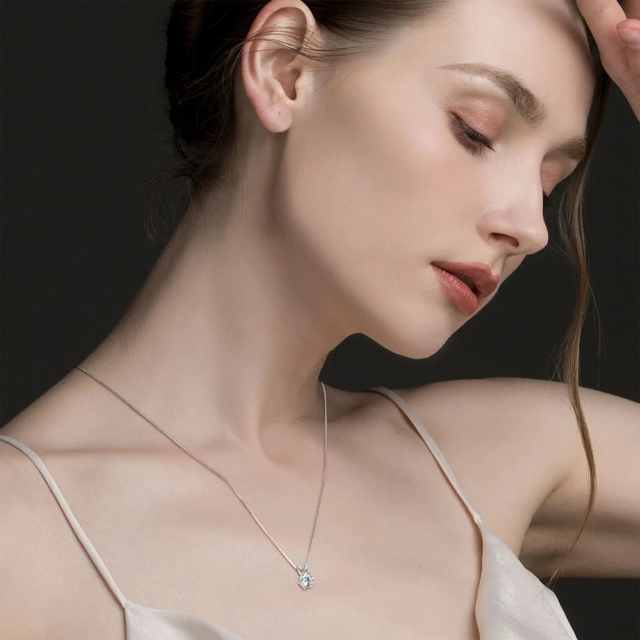 Morning Dew Light - Capturing Necklace STELATIDE