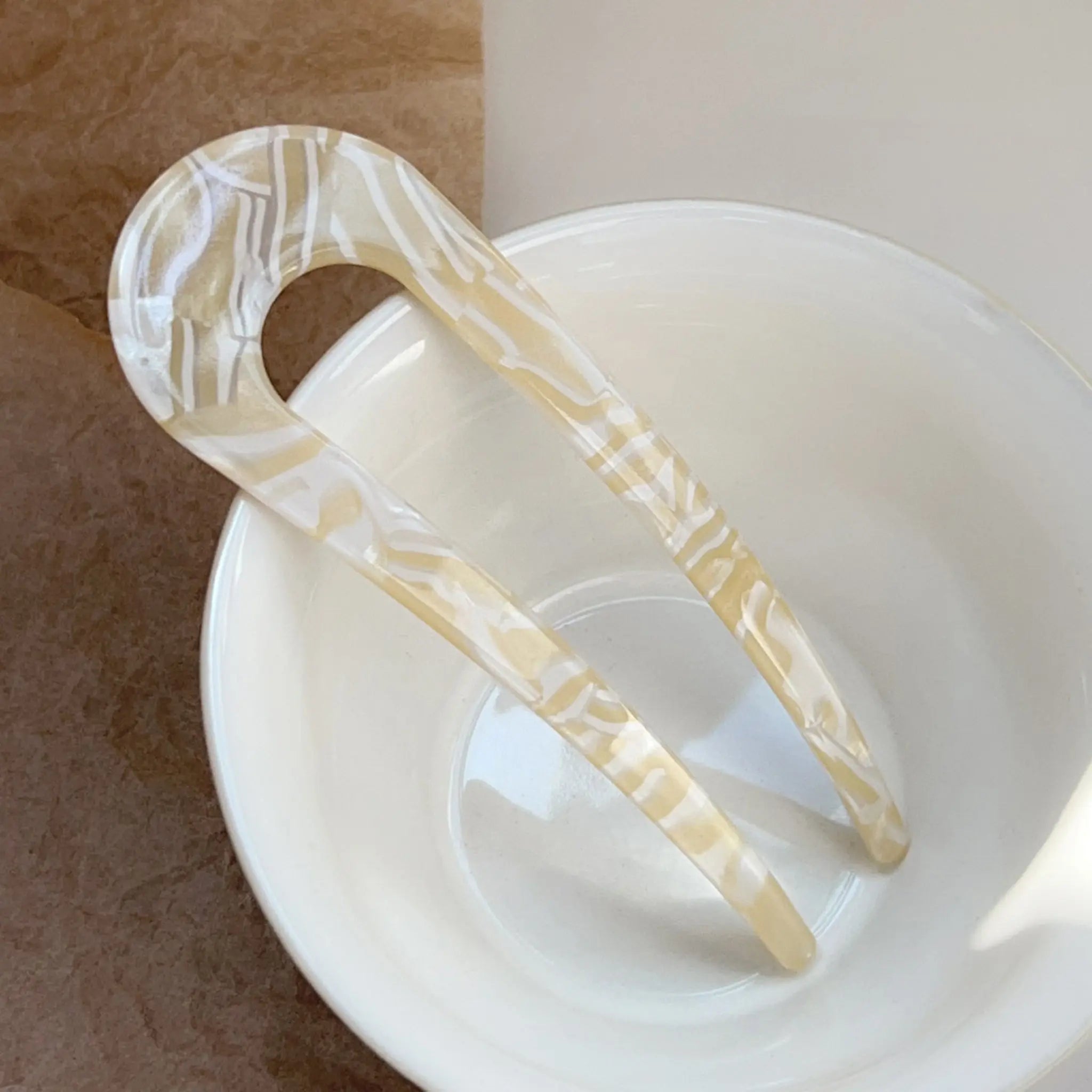 Vintage U-shaped Acetate Hairpin STELATIDE