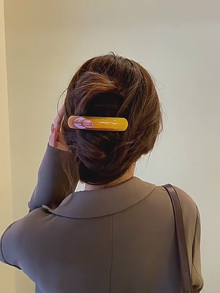 Moon-Tied Acetate hair clip